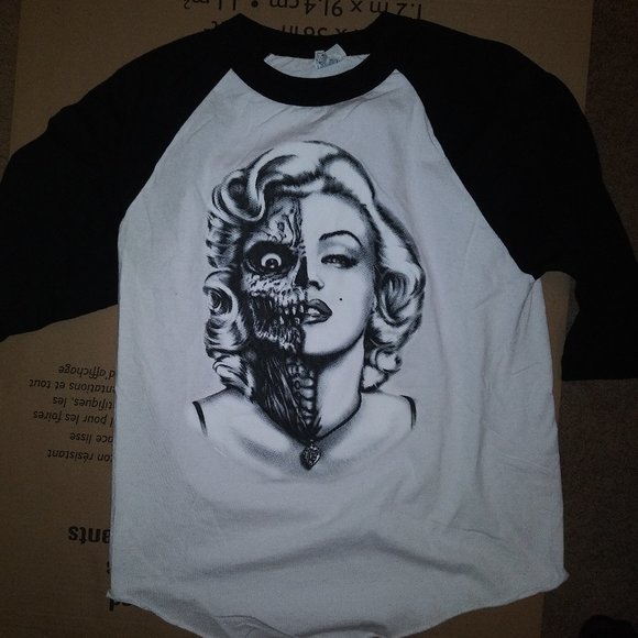 Marilyn Monroe Undead Baseball T-Shirt (Size Medium) RARE NEW - Picture 1 of 2